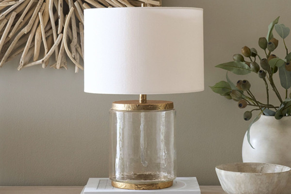 How to Disassemble a Table Lamp?